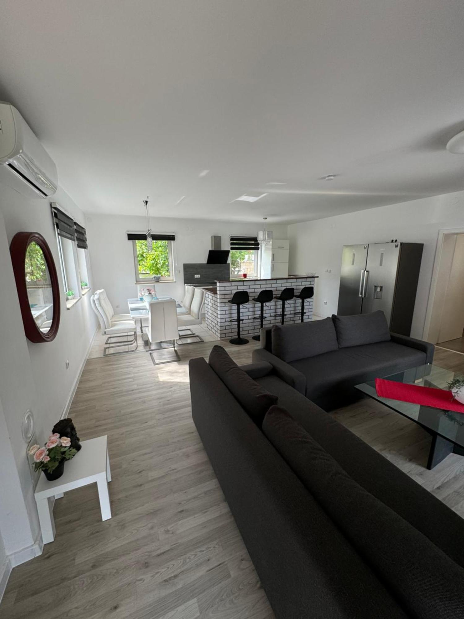 Enna Apartment A Meerblick Perfect Location Medulin Zewnętrze zdjęcie
